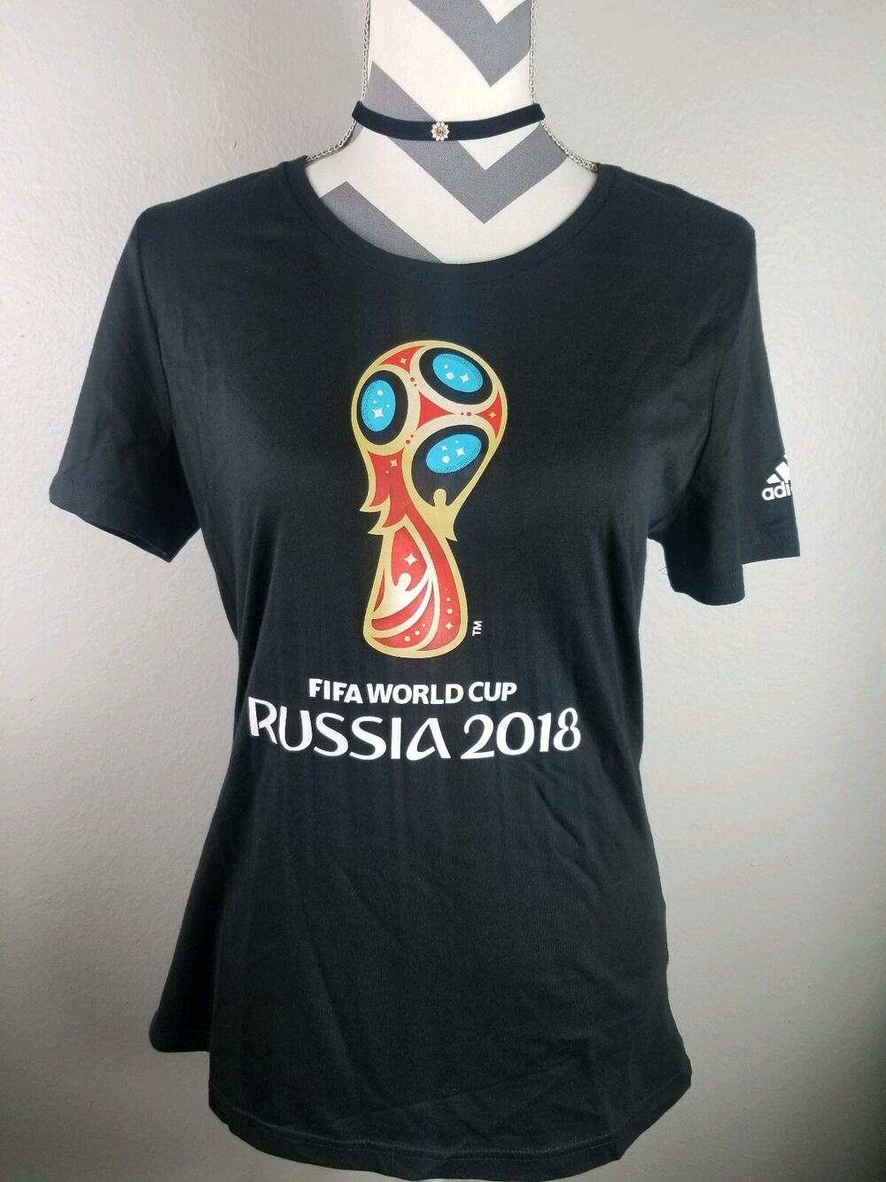 Adidas Sz M FIFA Russia 2018 World Cup Soccer Women's Black T-shirt Fitted